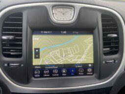 
										2023 Chrysler 300 Touring L full									