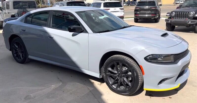 
								2023 Dodge Charger GT Plus Blacktop Edition AWD Sunroof full									