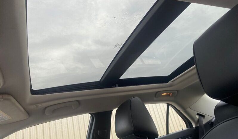 
								2023 Chrysler 300 Touring L full									