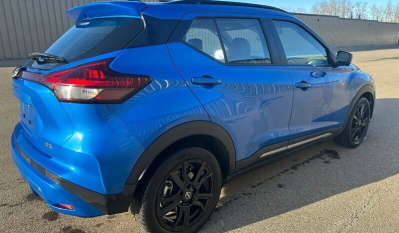 
								2024 Nissan Kicks SR Premium full									
