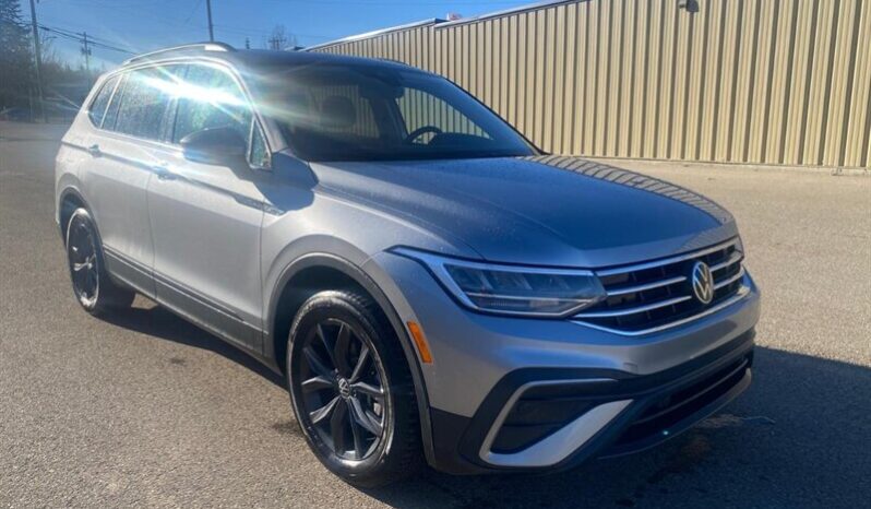 
								2024 Volkswagen Tiguan 2.0T Comfortline 4Motion Leather Sunroof AWD full									