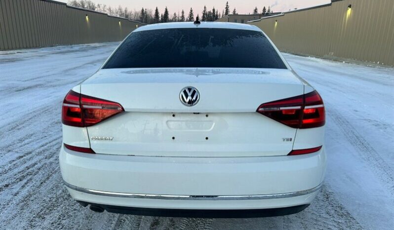 
								2018 Volkswagen Passat 2.0T S full									