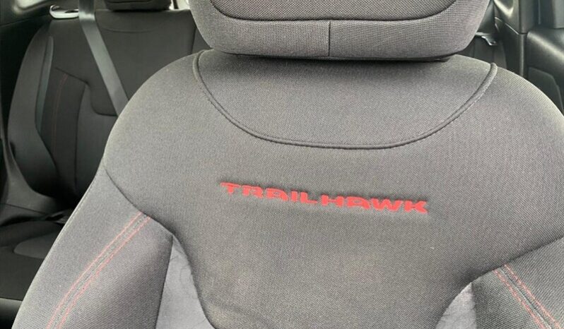 
								2018 Jeep Renegade Trailhawk 4×4 full									