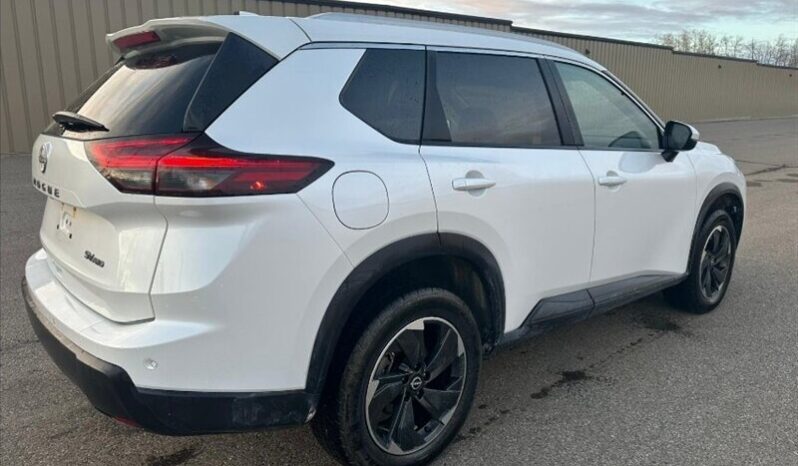 
								024 Nissan Rogue SV Premium AWD Moonroof full									