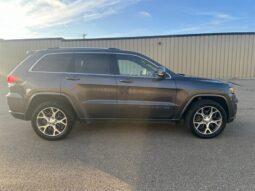 
										2018 Jeep Grand Cherokee Sterling Edition 4×4 5.7L Hemi full									