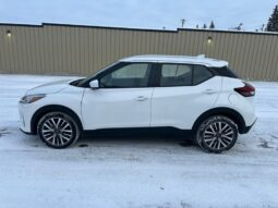
										2024 Nissan Kicks SV full									