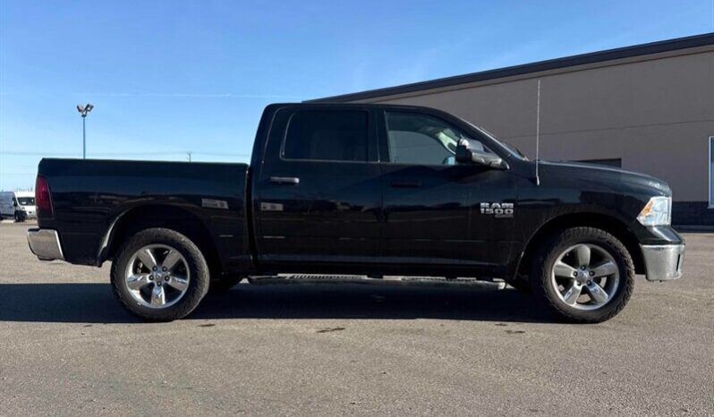 
								2022 Ram 1500 Tradesman SXT Crew Cab 4×4 5.7L Hemi full									