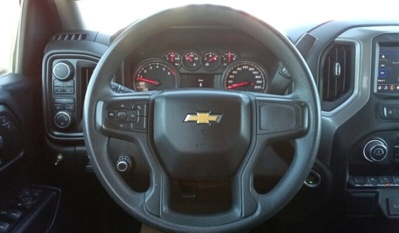 
								2022 Chevrolet Silverado 1500 Crew Cab 4×4 5.3L full									