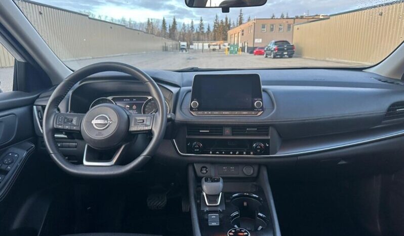 
								024 Nissan Rogue SV Premium AWD Moonroof full									