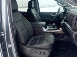 
										2024 GMC Sierra 1500 SLT Crew Cab 4×4 5.3L full									