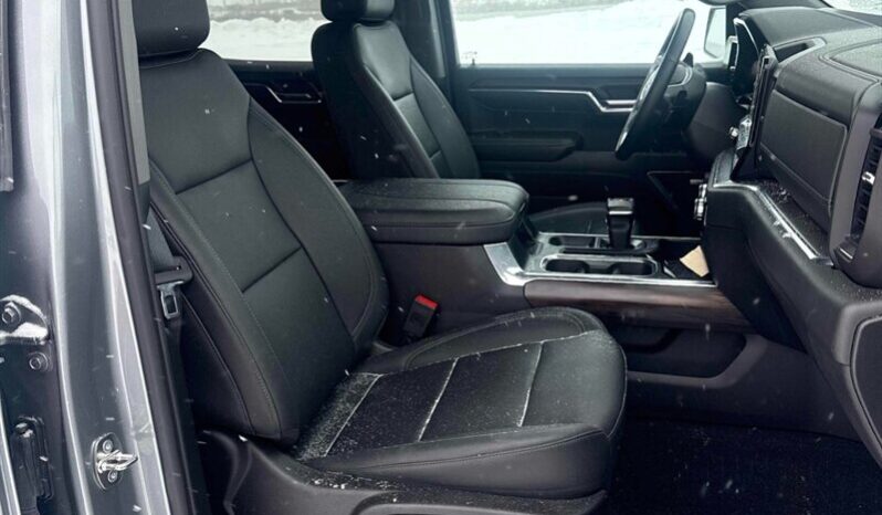 
								2024 GMC Sierra 1500 SLT Crew Cab 4×4 5.3L full									