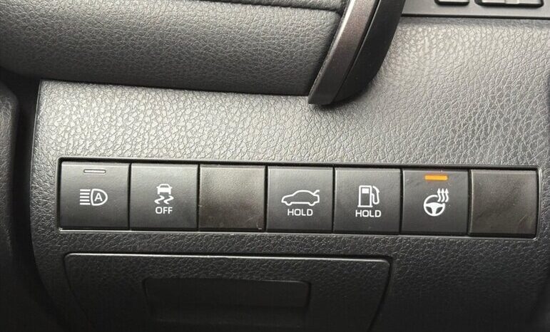 
								2024 Toyota Camry SE Upgrade full									