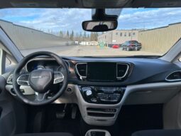 
										2024 Dodge Grand Caravan SXT full									