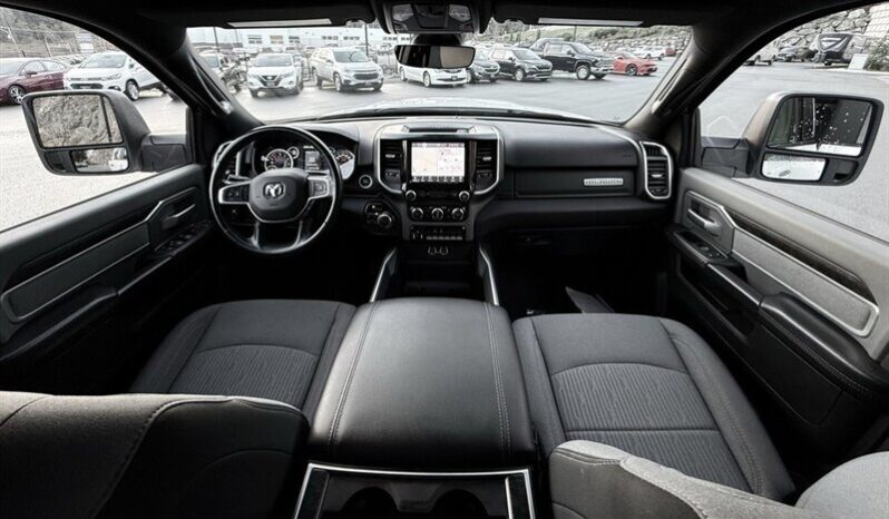 
								2023 Ram 2500 Big Horn Diesel Crew Cab 4×4 full									