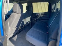 
										2022 Chevrolet Silverado 1500 Custom Crew Cab 4×4 full									