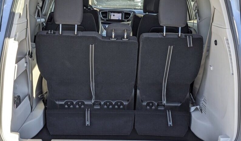 
								2024 Dodge Grand Caravan SXT full									