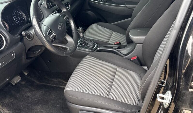 
								2020 Hyundai Kona SEL AWD full									