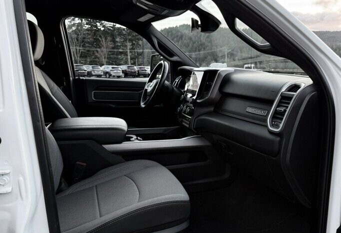 
								2023 Ram 2500 Big Horn Diesel Crew Cab 4×4 full									