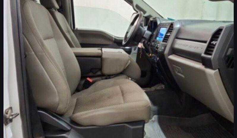 
								2022 Ford F-350 XLT FX4 Diesel Dually Crew Cab 4×4 full									