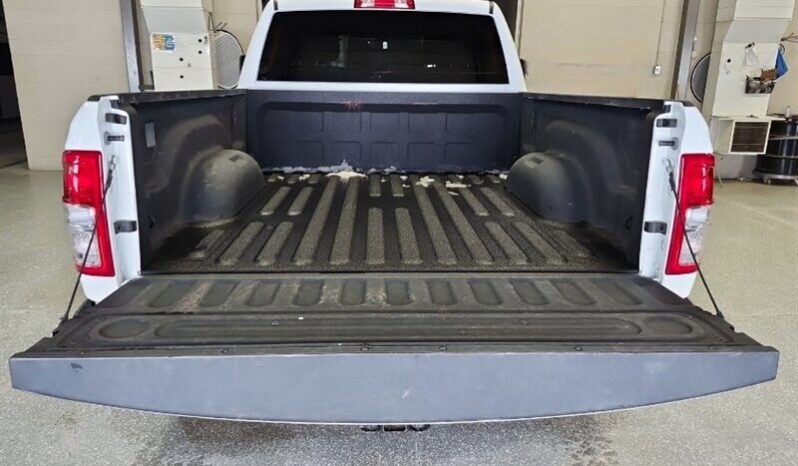 
								2023 Ram 2500 Big Horn Diesel Crew Cab 4×4 full									