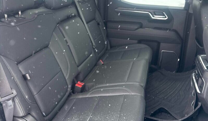 
								2024 GMC Sierra 1500 SLT Crew Cab 4×4 5.3L full									