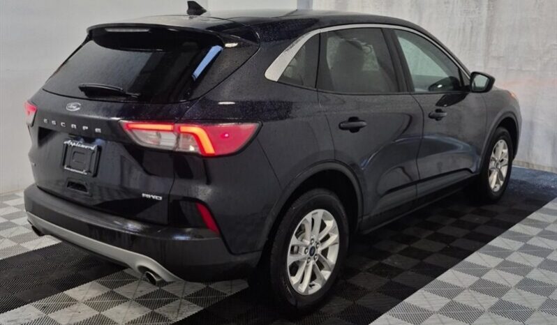 
								2021 Ford Escape SE AWD full									