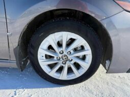 
										2024 Toyota Camry SE full									