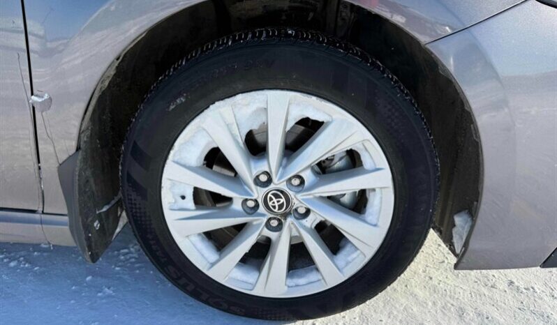 
								2024 Toyota Camry SE full									