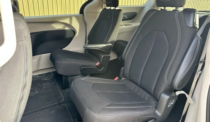 
								2024 Dodge Grand Caravan SXT full									