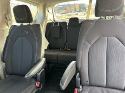 
										2024 Dodge Grand Caravan SXT full									