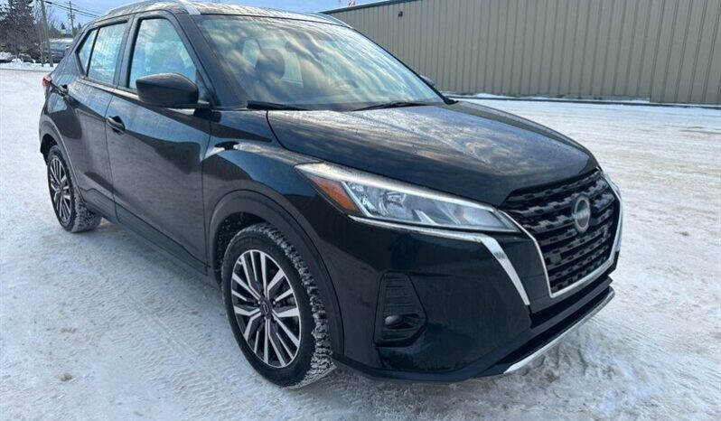 
								2024 Nissan Kicks SV full									