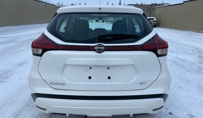 
								2024 Nissan Kicks SV full									
