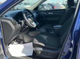 
										2020 Nissan Rogues SV AWD full									