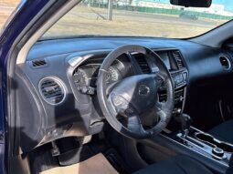 
										2019 Nissan Pathfinder SV 4×4 full									