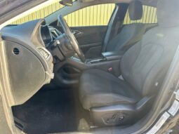 
										2016 Chrysler 200 Limited Sunroof Nav full									