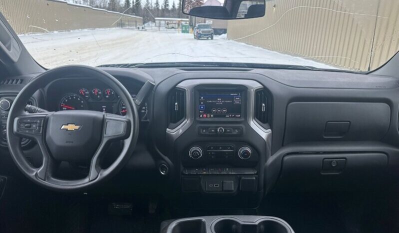 
								2023 Chevrolet Silverado 1500 Custom Crew Cab 4×4 full									