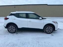 
										2024 Nissan Kicks SV full									