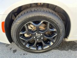 
										2023 Chrysler 300S full									