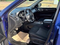 
										2019 Nissan Pathfinder SV 4×4 full									