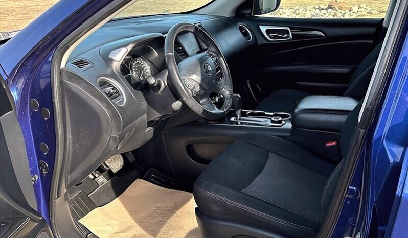 
								2019 Nissan Pathfinder SV 4×4 full									