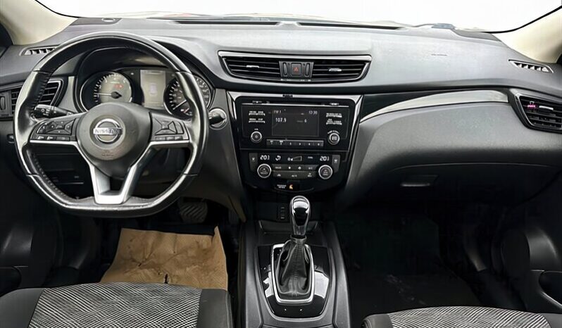 
								2018 Nissan Qashqai SV Moonroof AWD full									