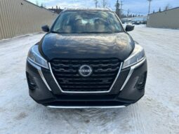 
										2024 Nissan Kicks SV full									