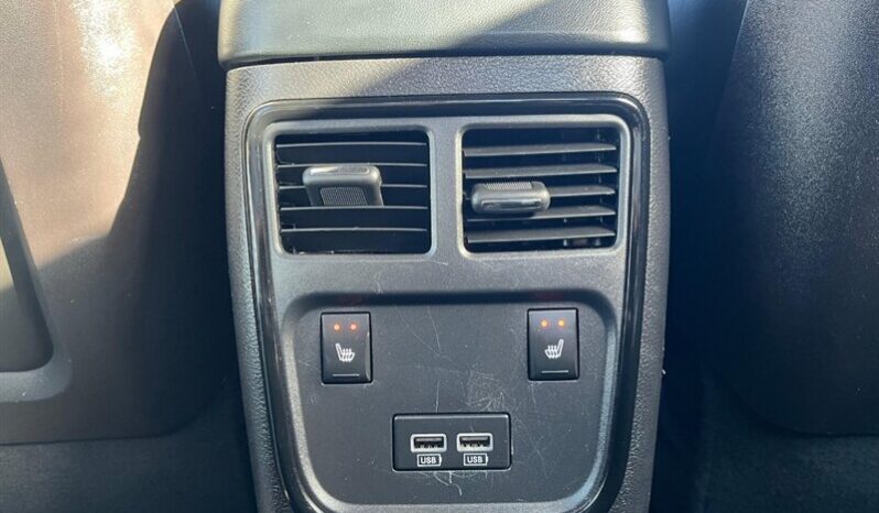 
								2023 Chrysler 300S full									