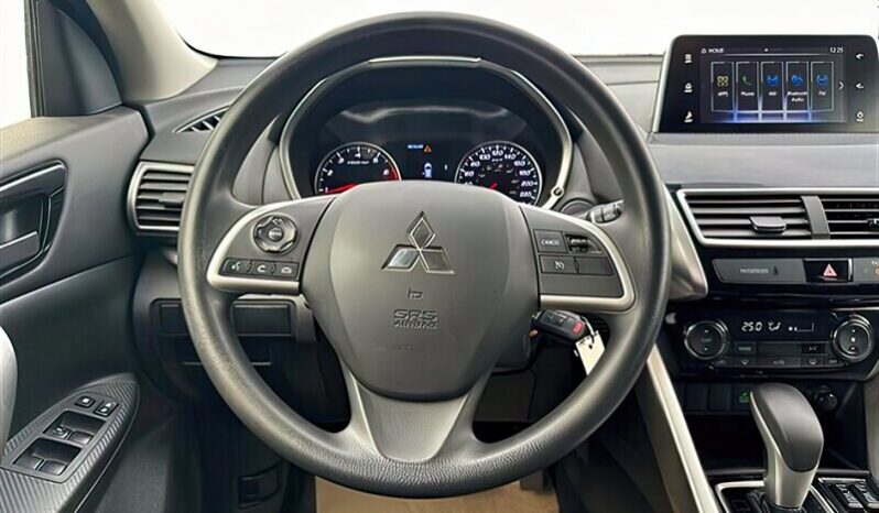 
								2019 Mitsubishi Eclipse Cross ES AWD full									