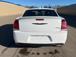 
										2023 Chrysler 300S full									