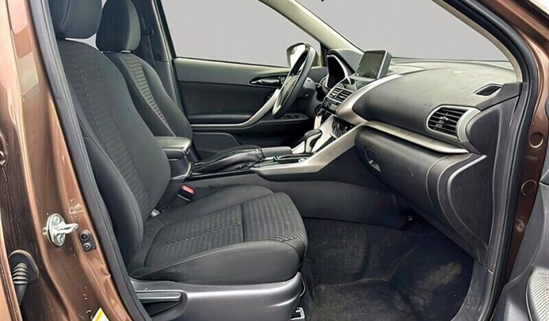 
								2019 Mitsubishi Eclipse Cross ES AWD full									