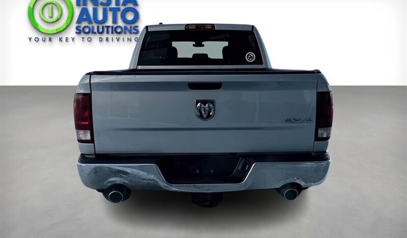 
								2019 Ram 1500 SXT Crew Cab 4×4 5.7L Hemi full									