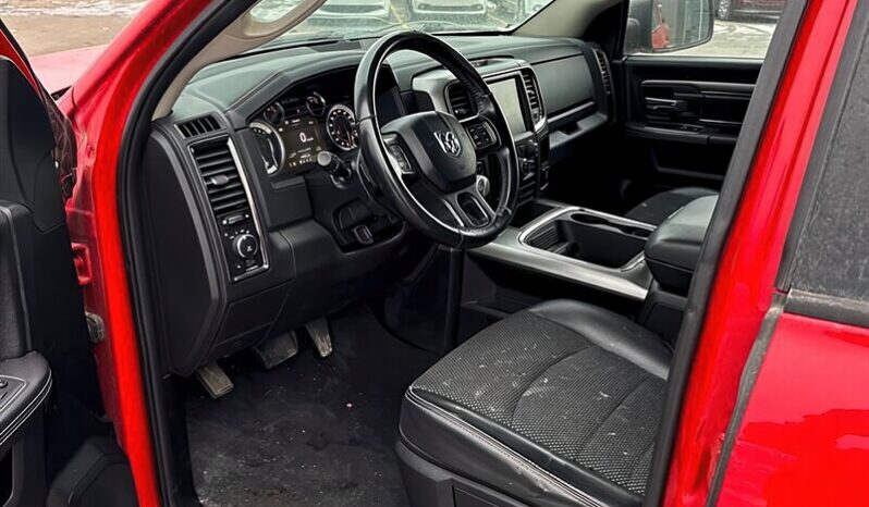 
								2017 Ram 1500 Quad Cab Sport 4×4 5.7L Hemi full									