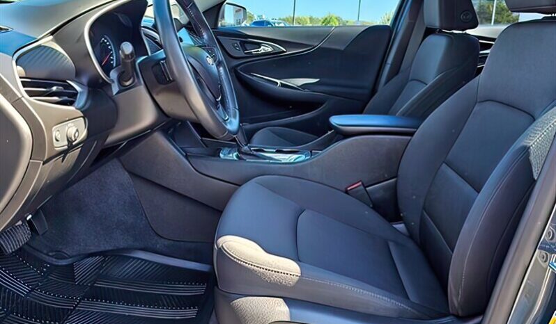 
								2020 Chevrolet Malibu RS full									