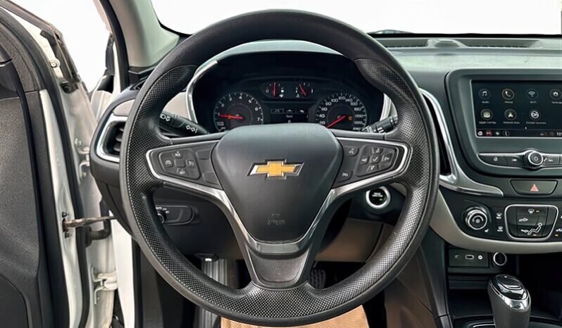 
								2019 Chevrolet Equinox LS AWD full									